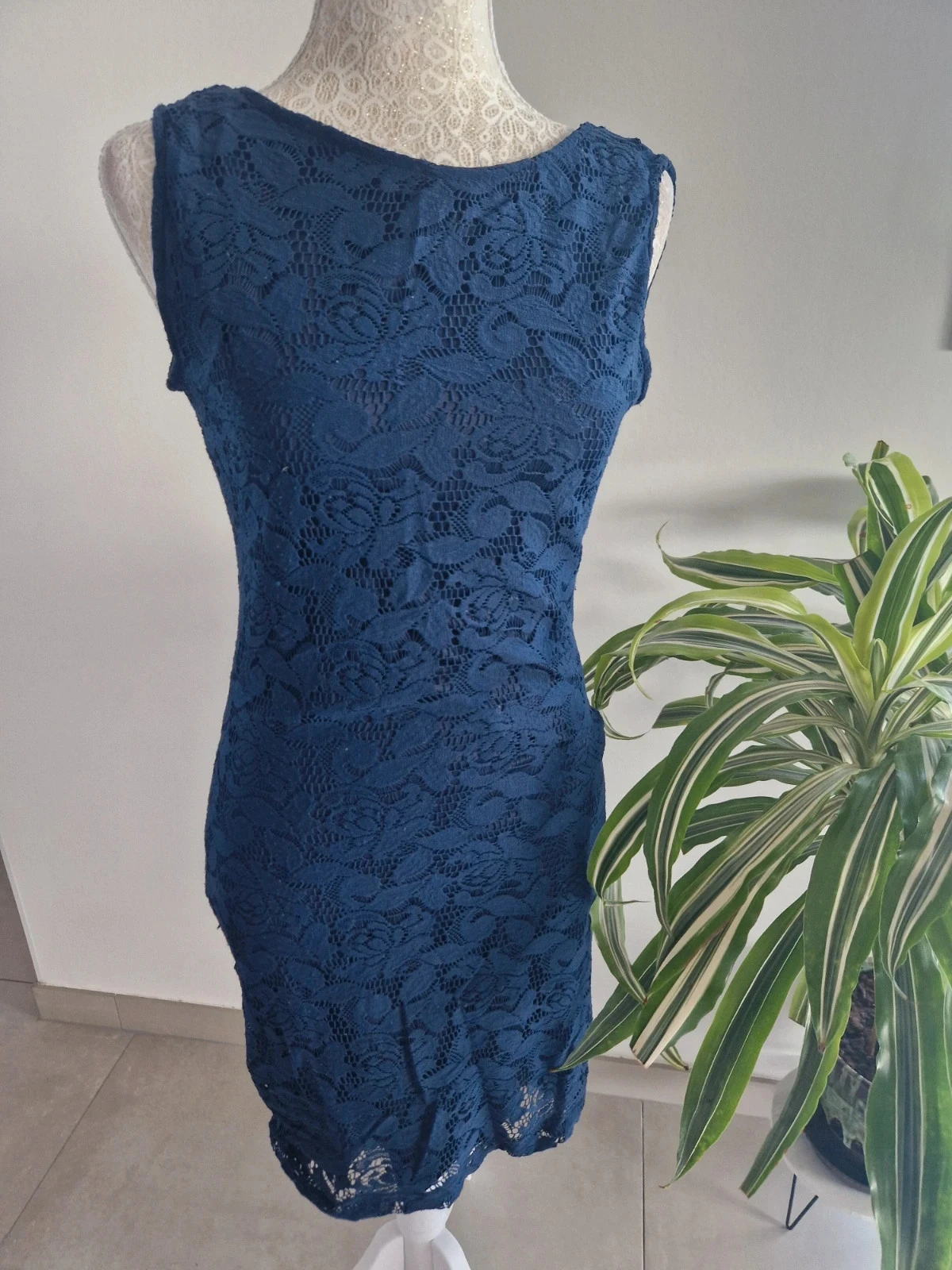 Jolie robe bleue à fleurs en dentelle - S - Jennyfer